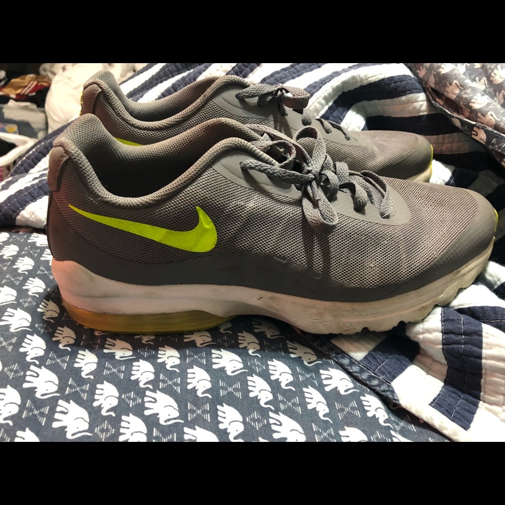Nike air max